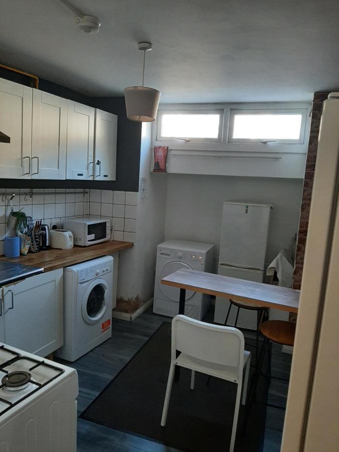 Single Bedroom With Wifi Off Bricklane 3 London Eksteriør billede